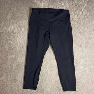 Lululemon Wunder Train size 14